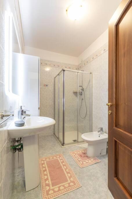 Апартаменты Residenza Sirtori Free Parking Верона Экстерьер фото
